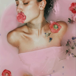 bathing bathtub flowers people model human person women lady freetoedit